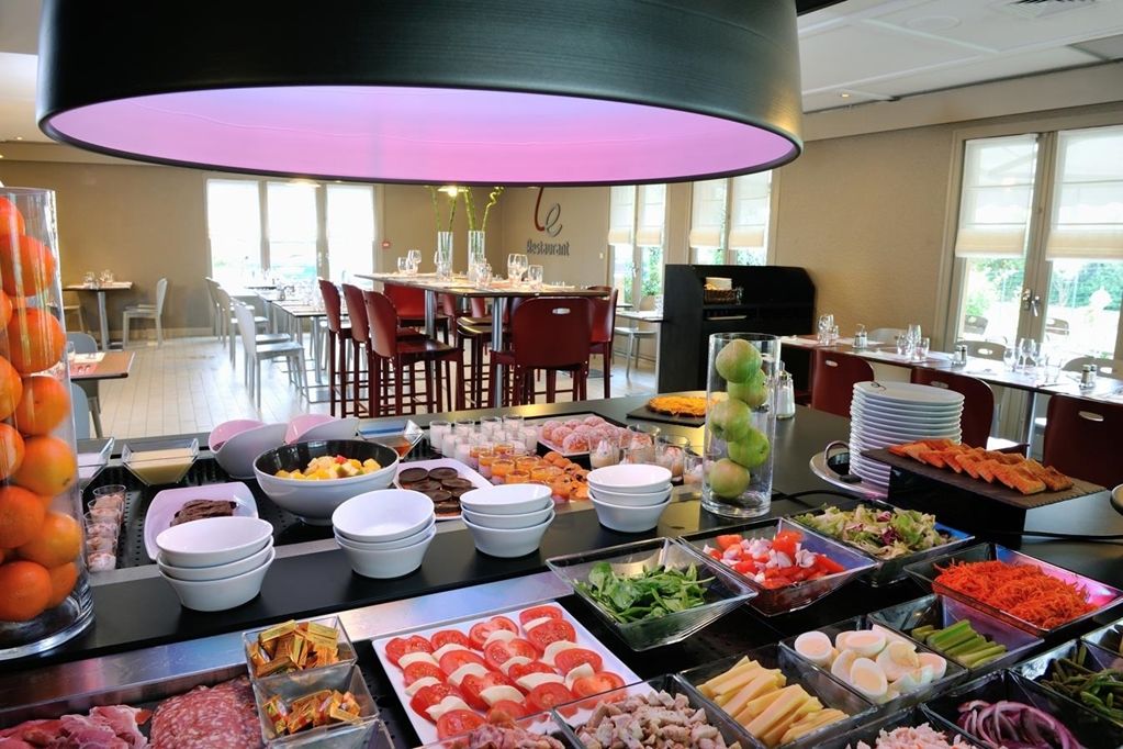 ก็องปานีล แซนต์ Hotel แซ็งต์ ร้านอาหาร รูปภาพ
